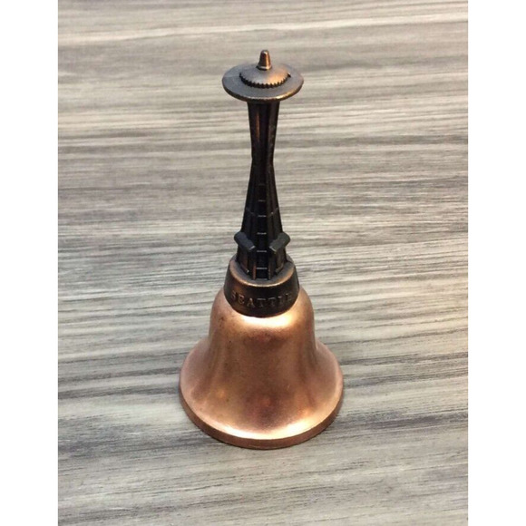 Vtg 1960s Copper Seattle Souvenir Bell Hop Space Needle Top ~ Made in Hong Kong - Picture 1 of 7